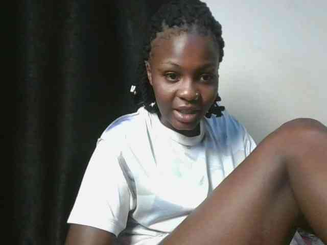 Queenbee25 Queenbee25