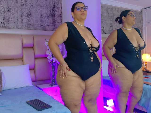 SelennaCooper's BongaCams show and profile