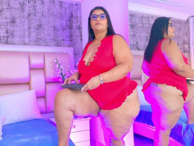 SelennaCooper's BongaCams show and profile