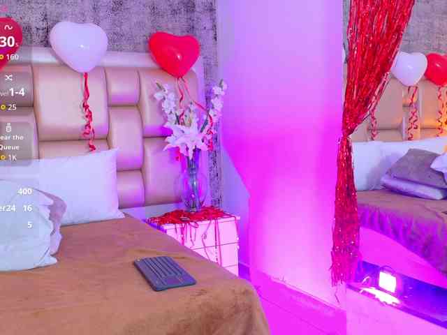 SelennaCooper webcam