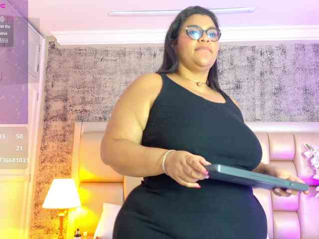 SelennaCooper webcam