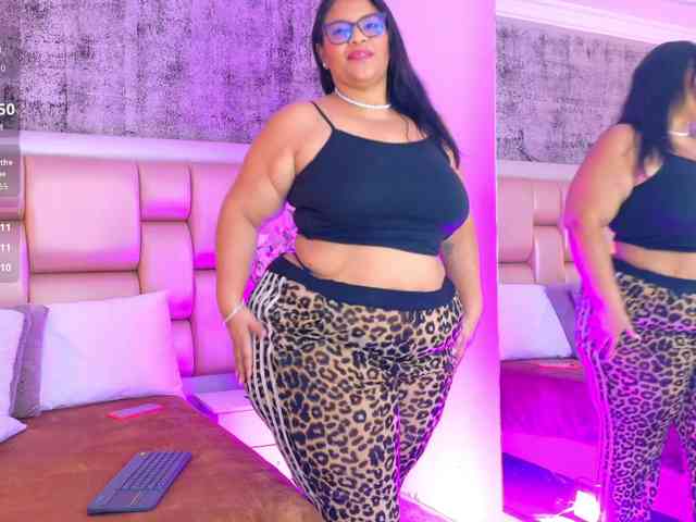 SelennaCooper webcam