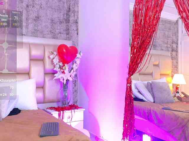 SelennaCooper webcam