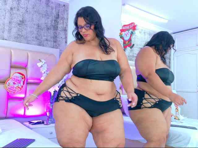 SelennaCooper SelennaCooper