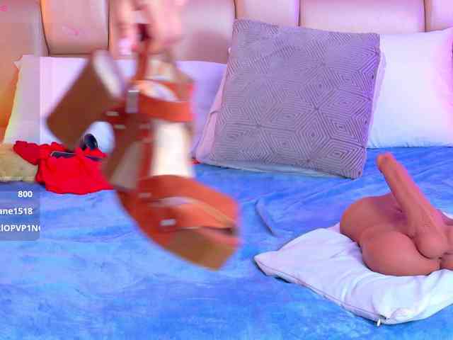 SelennaCooper SelennaCooper