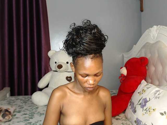 Cheryblush's BongaCams show and profile