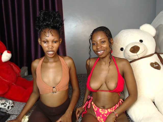 Cheryblush's BongaCams show and profile