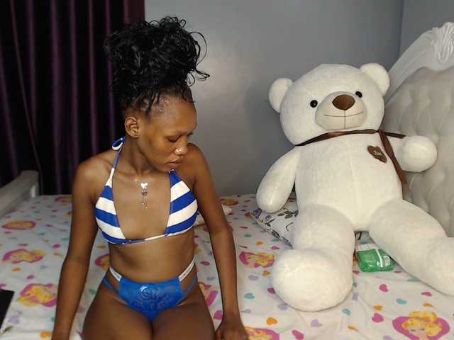 Cheryblush's BongaCams show and profile