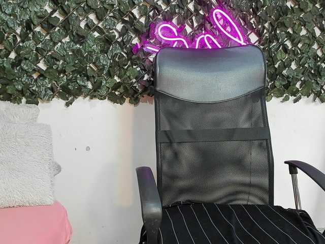 SamantaOrtiz's BongaCams show and profile