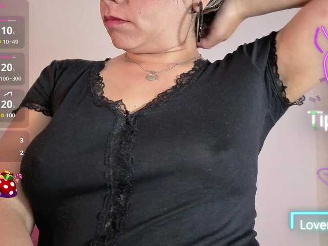 SEXY-NATASHA's BongaCams show and profile