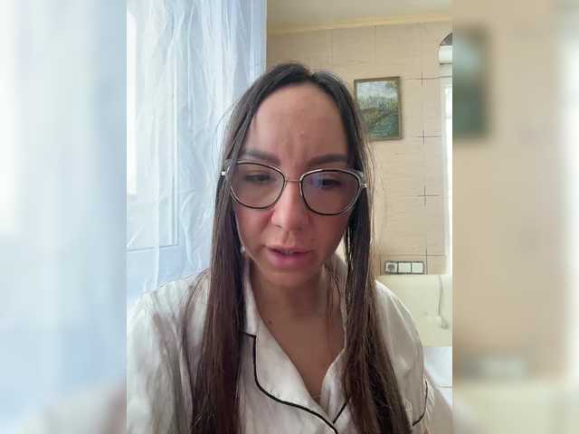 vladazmeya – webcam model profile photo