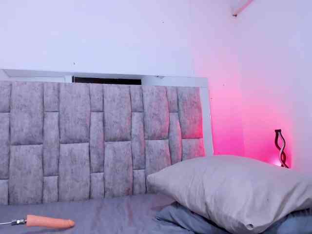 ZafiraNavarro webcam