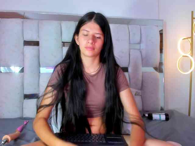 ZafiraNavarro webcam