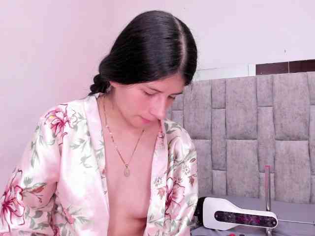 ZafiraNavarro webcam