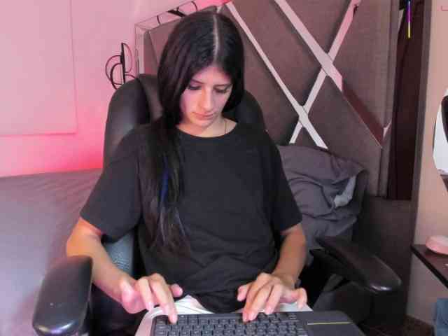 ZafiraNavarro ZafiraNavarro