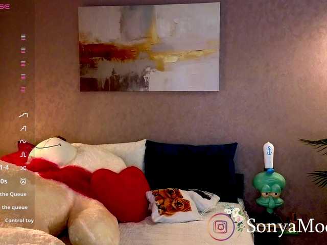 видео Sonya-Love