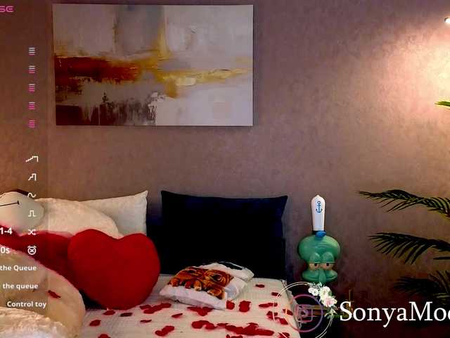 видео Sonya-Love