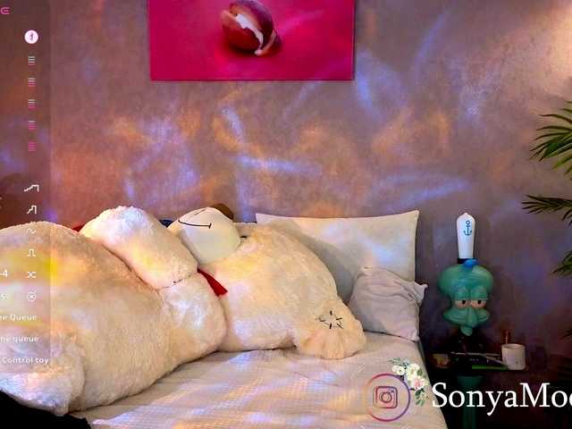  Sonya-Love chat room