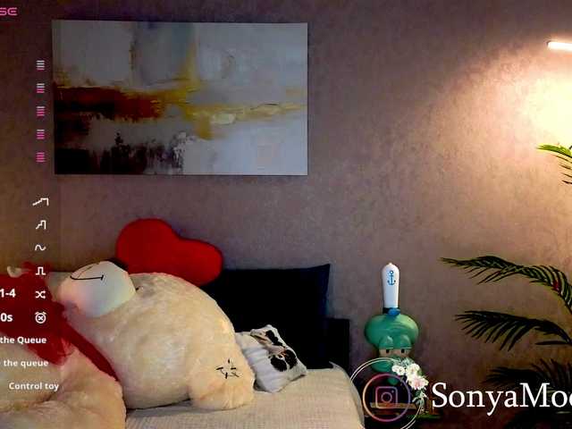 видео Sonya-Love