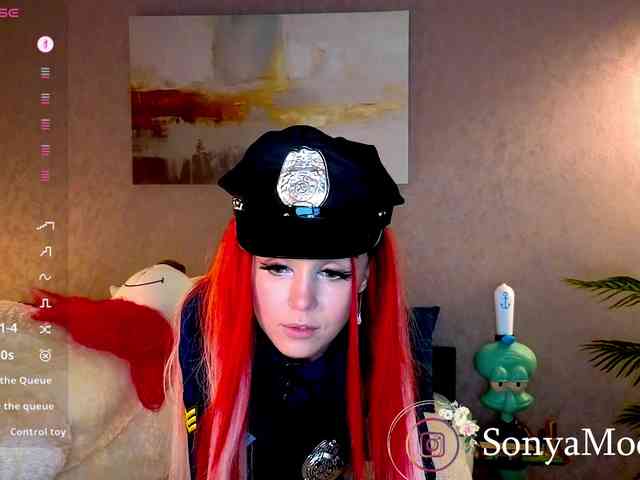 Sonya-Love webcam