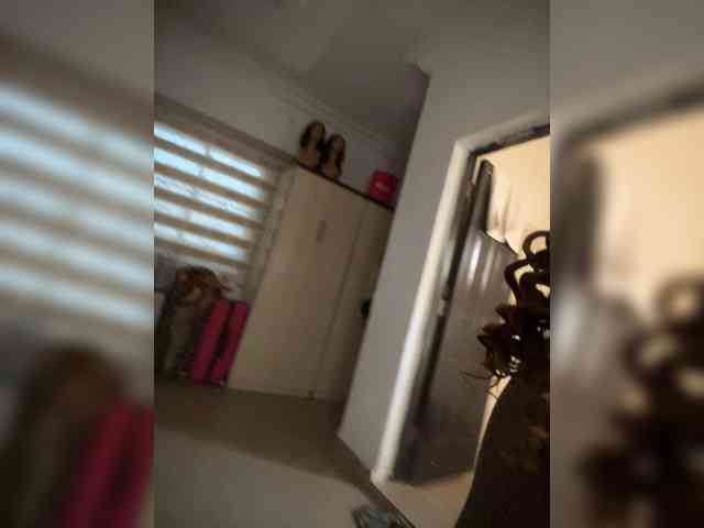 Sweetjuicyass-1 webcam