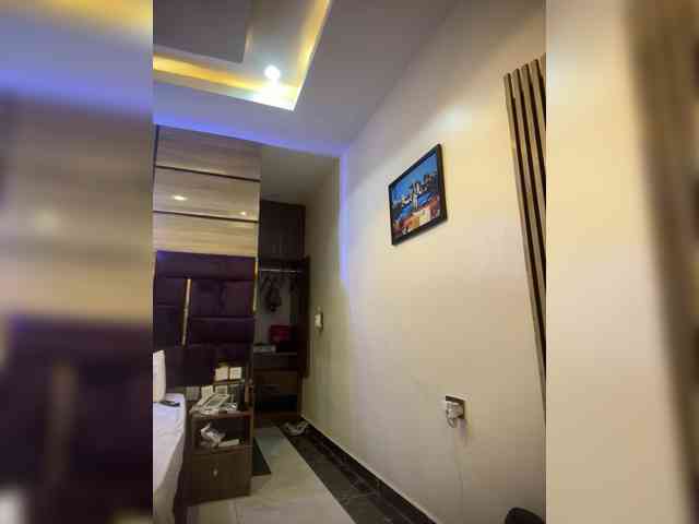 Sweetjuicyass-1 Sweetjuicyass-1