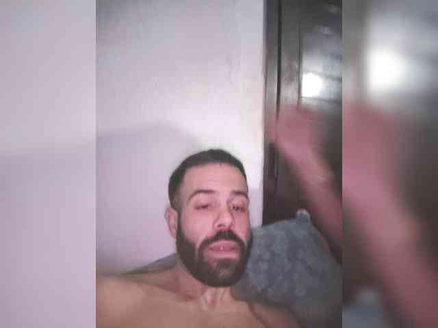 Pareja-hombre-y-trans69