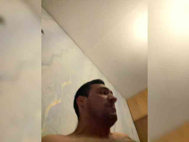 Hahhah2132 Live Webcam on BongaCams