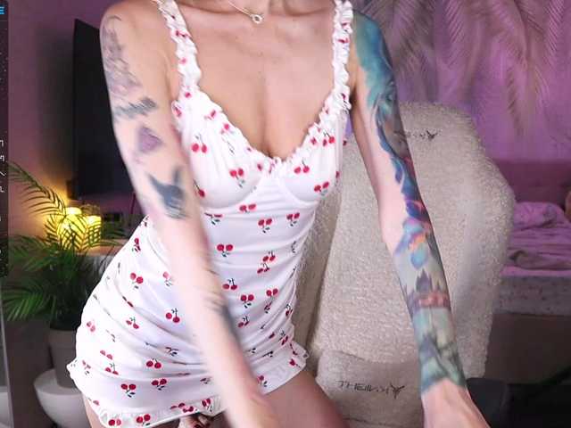 Break-me-Shake-me's BongaCams show and profile