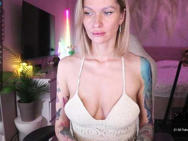 Break-me-Shake-me's BongaCams show and profile