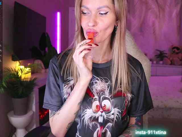 Break-me-Shake-me webcam