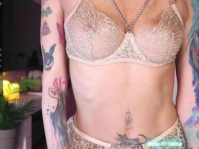 Break-me-Shake-me webcam