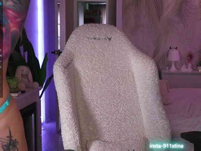 Break-me-Shake-me webcam