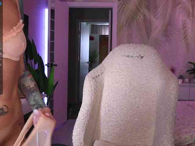 Break-me-Shake-me Break-me-Shake-me