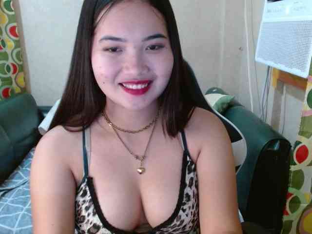 Lovingdesire19 webcam