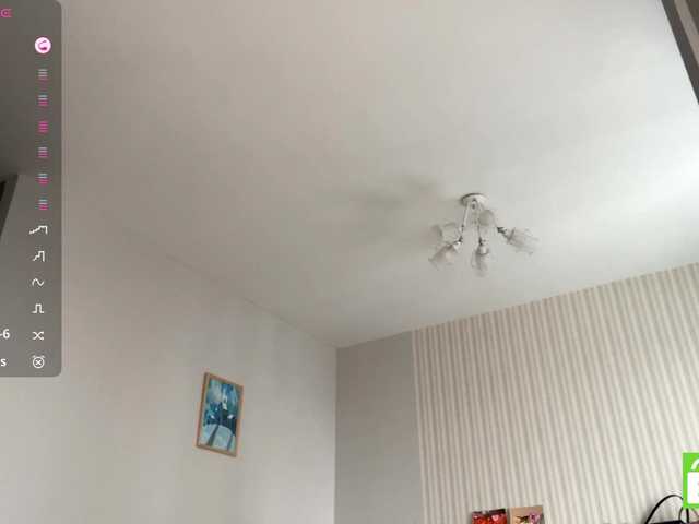 TyeshaDirksen's BongaCams show and profile