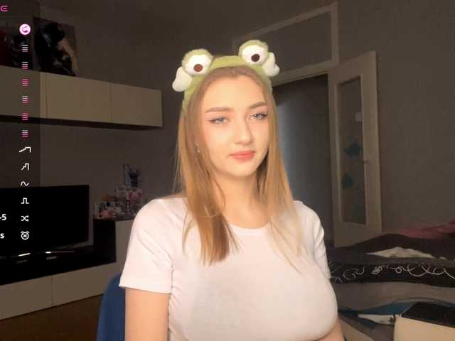 TyeshaDirksen's Thumb Image