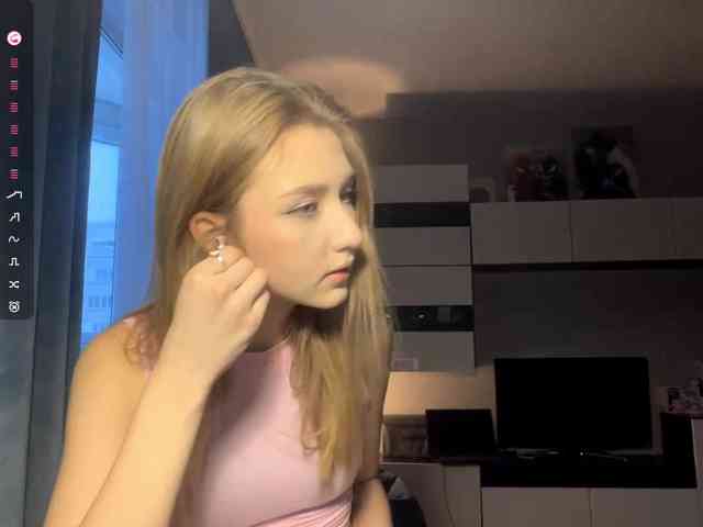 TyeshaDirksen TyeshaDirksen