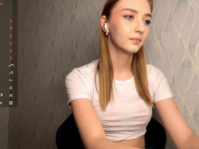 TyeshaDirksen webcam