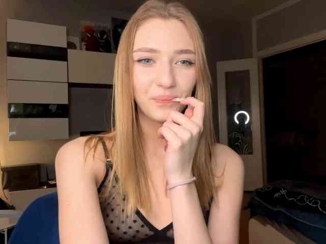 TyeshaDirksen webcam