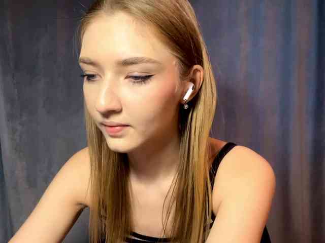 TyeshaDirksen webcam