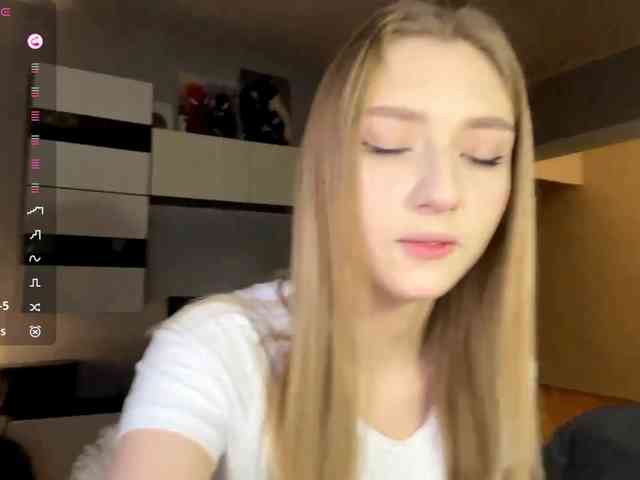 TyeshaDirksen webcam