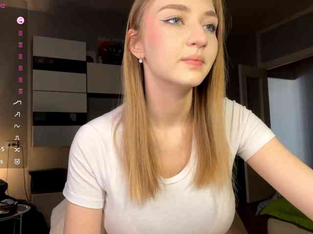 TyeshaDirksen webcam