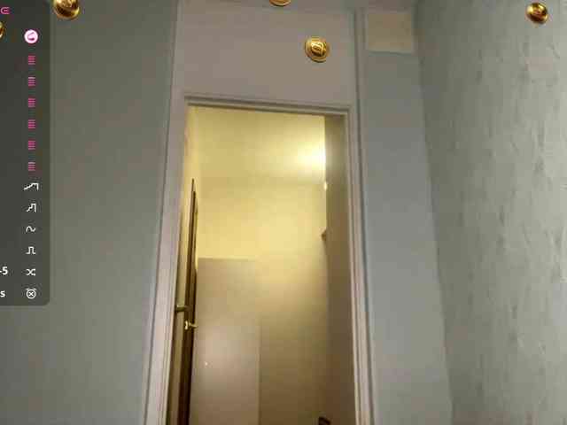 TyeshaDirksen webcam