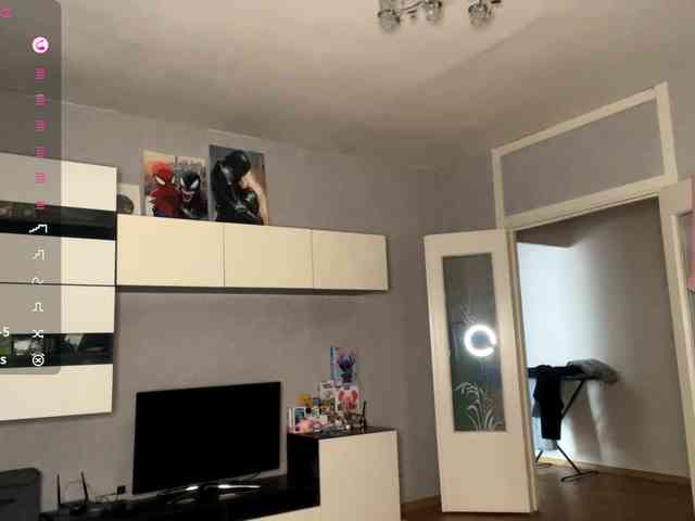 TyeshaDirksen webcam