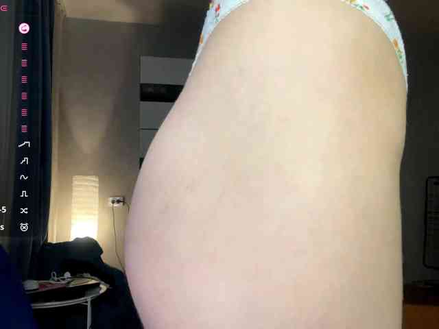 TyeshaDirksen webcam