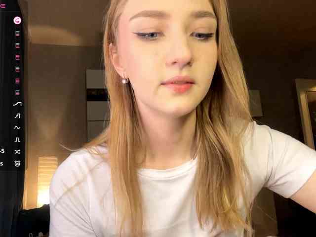 TyeshaDirksen webcam