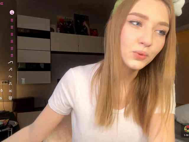 TyeshaDirksen Live Webcam on BongaCams