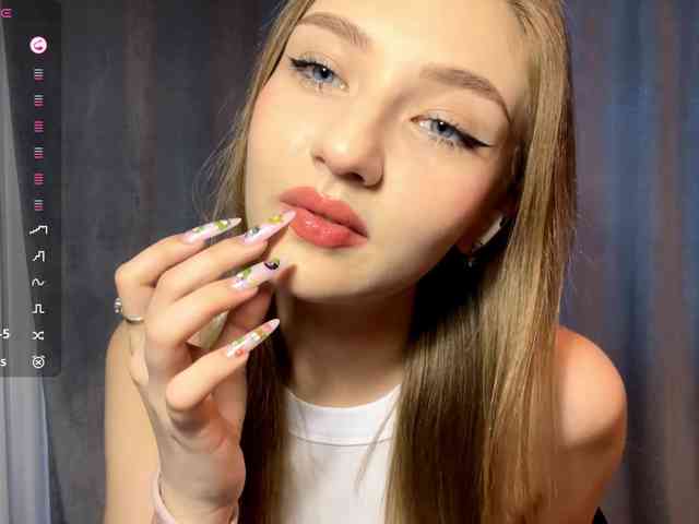 TyeshaDirksen webcam