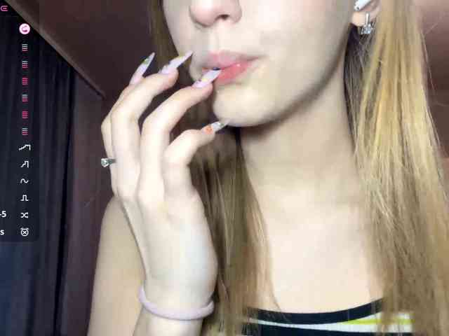 TyeshaDirksen webcam